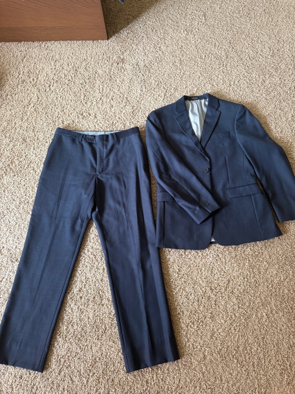 Tommy Hilfiger Classic Men's Navy Two-Piece Suit Jacket & Pants